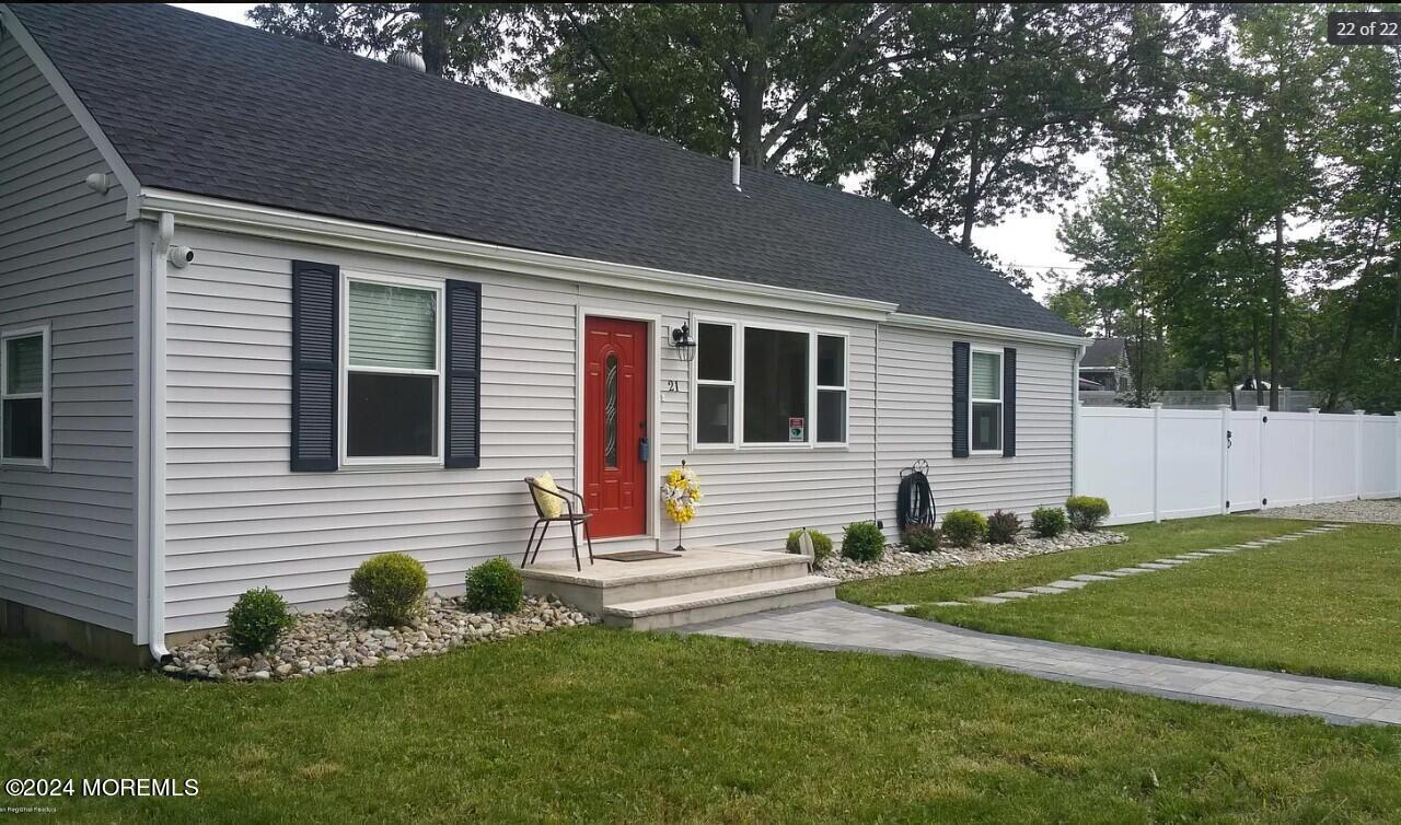 Property main image