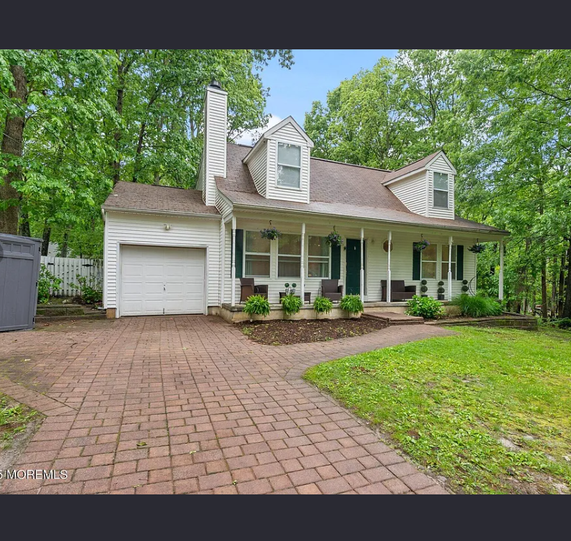 35 Oakland Drive