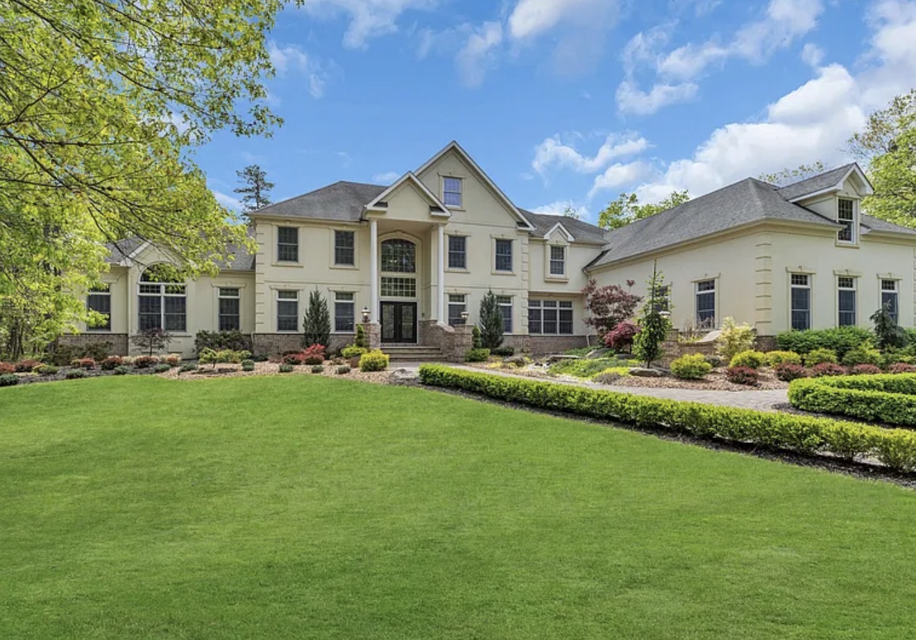 143 Savannah Road
