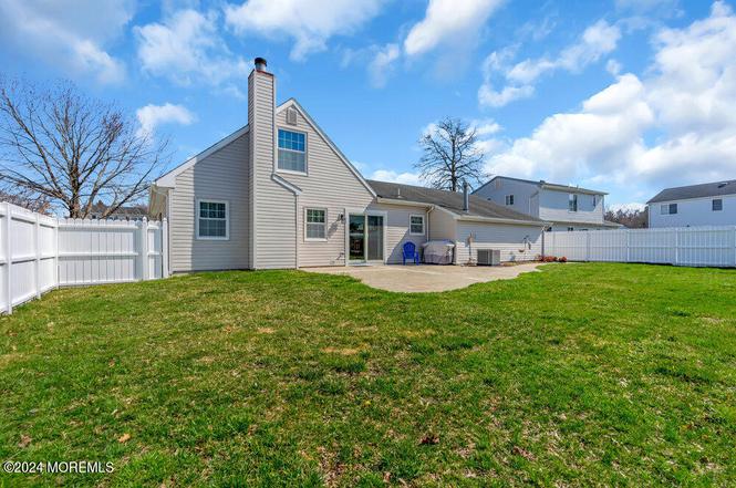 11 Starlight Road