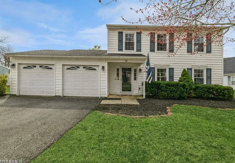 54 Berkshire Drive